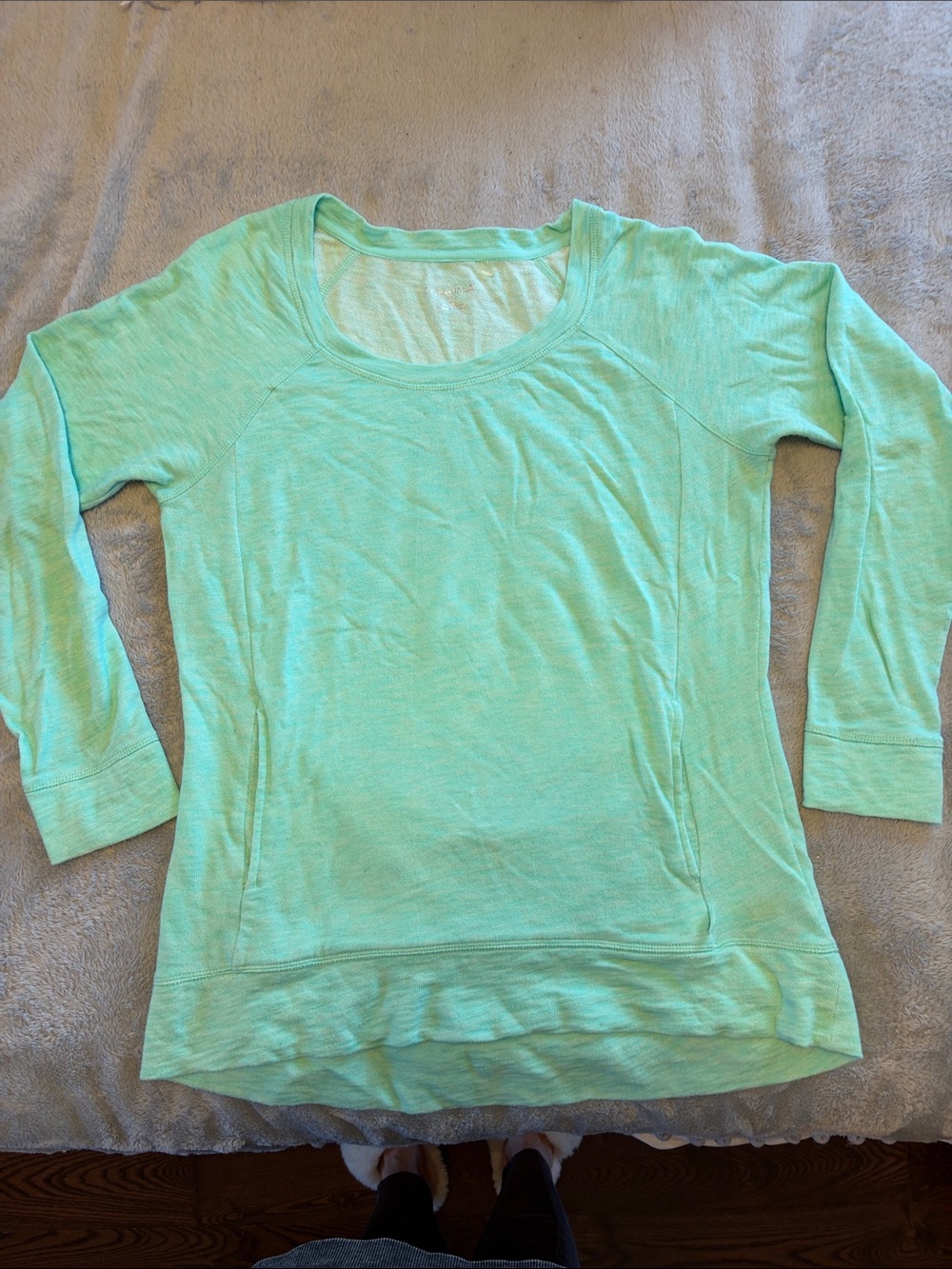 Danskin Mint Scoop Neck Long Sleeve Tee